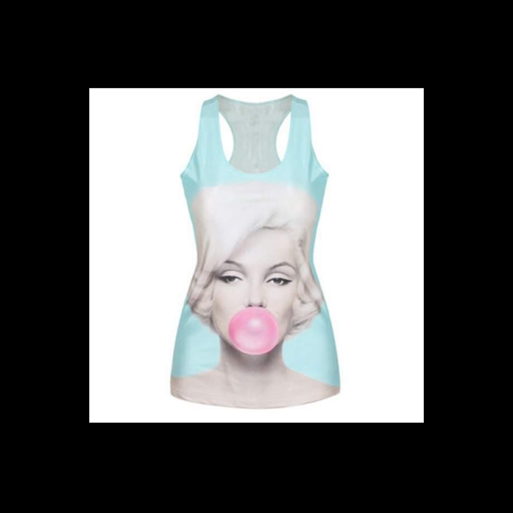 Marilyn Monroe and Bubble Gum